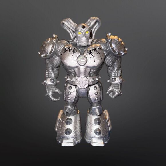 Spin Master Monster Jam Max D Maximus Silver Action Figure Robot 5” B19 - Picture 1 of 5